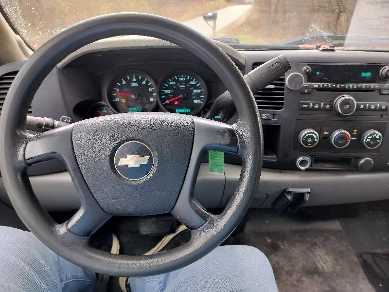 Chevrolet Silverado 1500 Work Truck Ext. Cab Long Box 2WD 2009