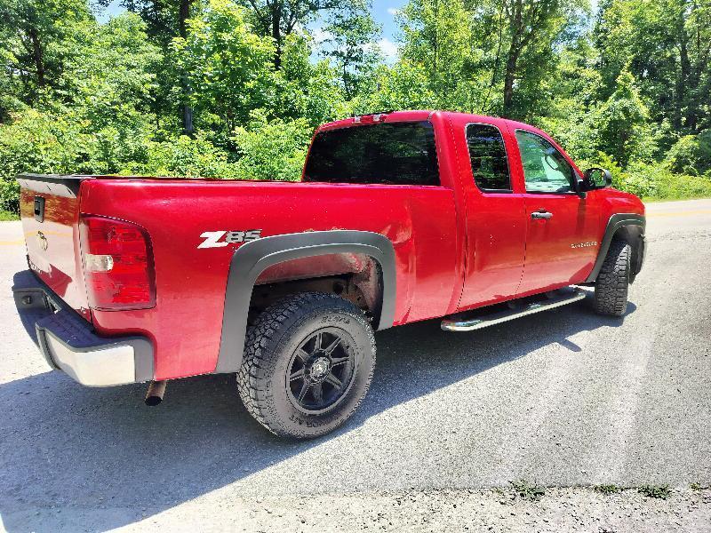 Chevrolet Silverado 1500 Work Truck Ext. Cab Long Box 2WD 2009