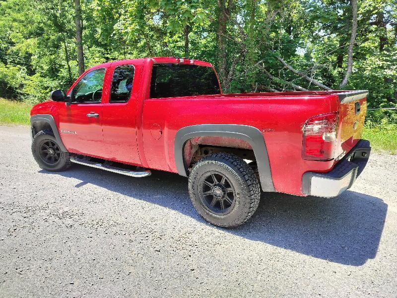 Chevrolet Silverado 1500 Work Truck Ext. Cab Long Box 2WD 2009
