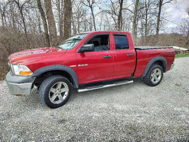 Dodge Ram 1500 SLT Quad Cab 4WD 2009