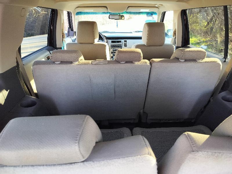 Ford Flex SE FWD 2011