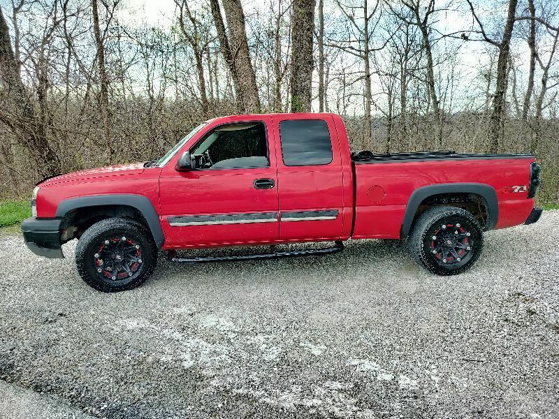 Chevrolet Silverado 1500 LT Ext. Cab Long Bed 4WD 2004