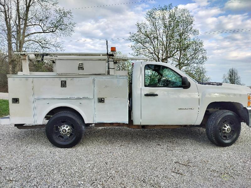 Chevrolet Silverado 2500HD Work Truck Long Box 4WD 2013