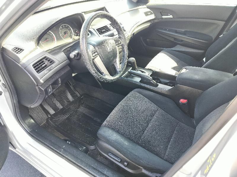 Honda Accord LX-P Sedan AT 2009