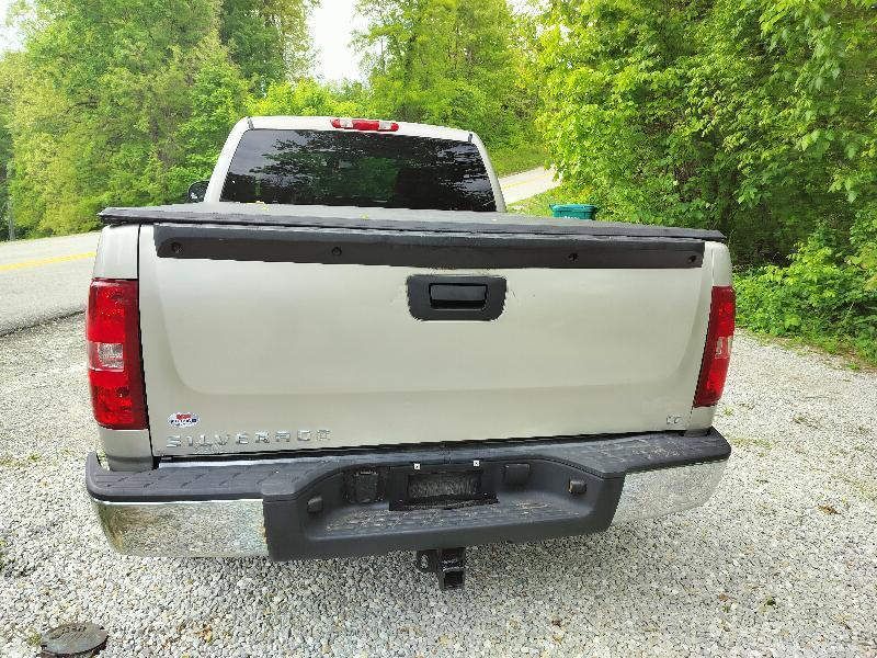Chevrolet Silverado 1500 Work Truck Ext. Cab Std. Box 4WD 2008