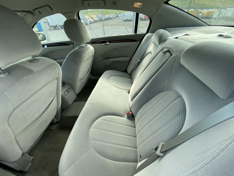 Buick Lucerne CX1 2009