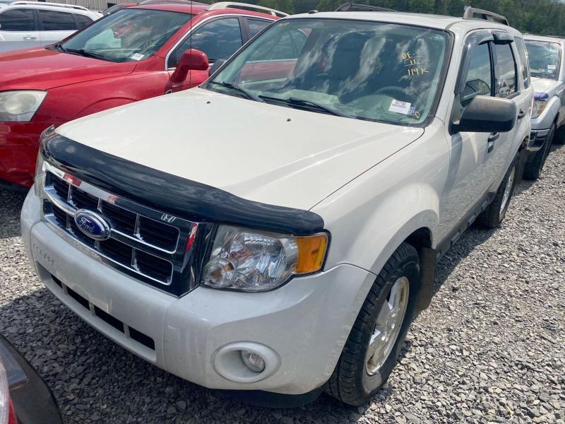 Ford Escape XLT 4WD 2011