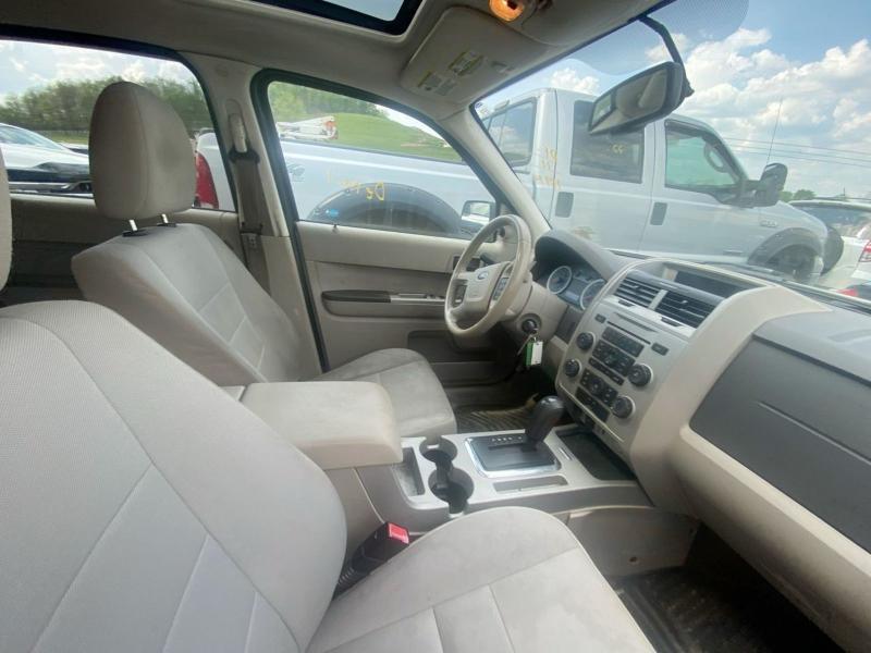 Ford Escape XLT 4WD 2011