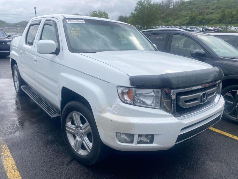 Honda Ridgeline RTL w/ Navigation 2011