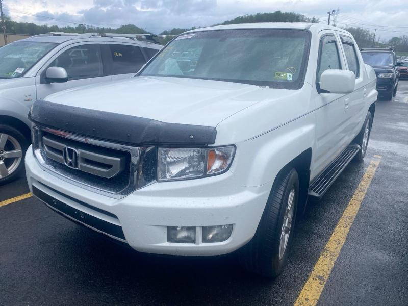 Honda Ridgeline RTL w/ Navigation 2011