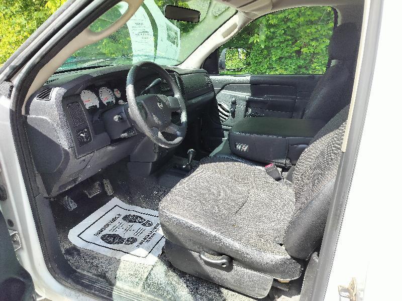 Dodge Ram 1500 Laramie Long Bed 4WD 2005