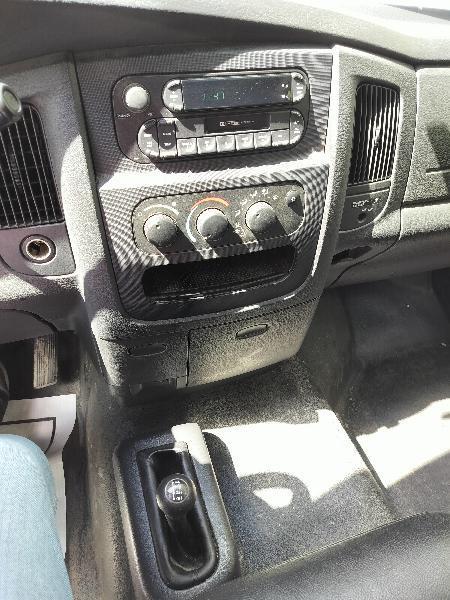 Dodge Ram 1500 Laramie Long Bed 4WD 2005