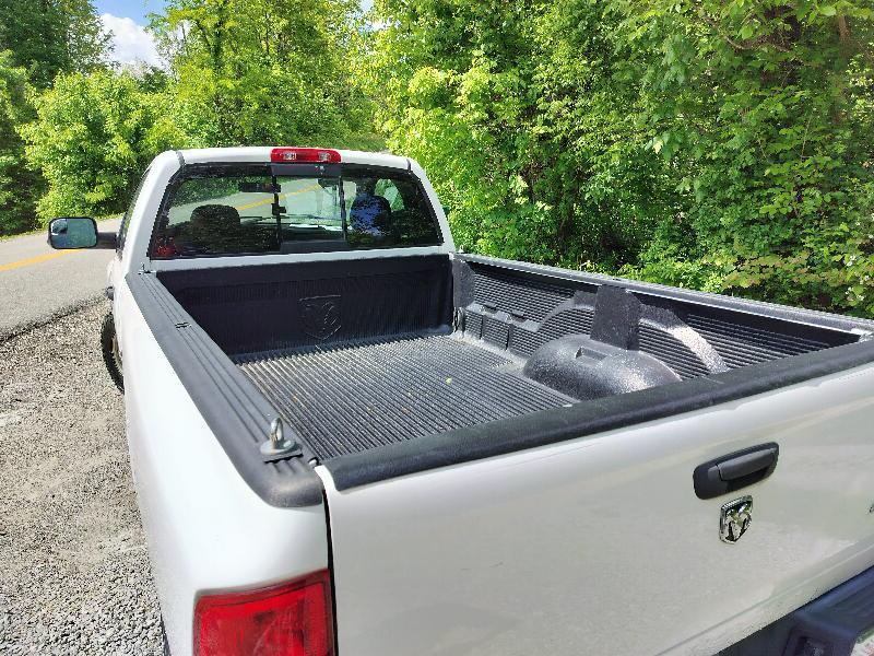 Dodge Ram 1500 Laramie Long Bed 4WD 2005