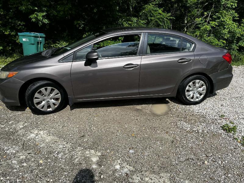 Honda Civic 4dr Sdn LX Auto 2012