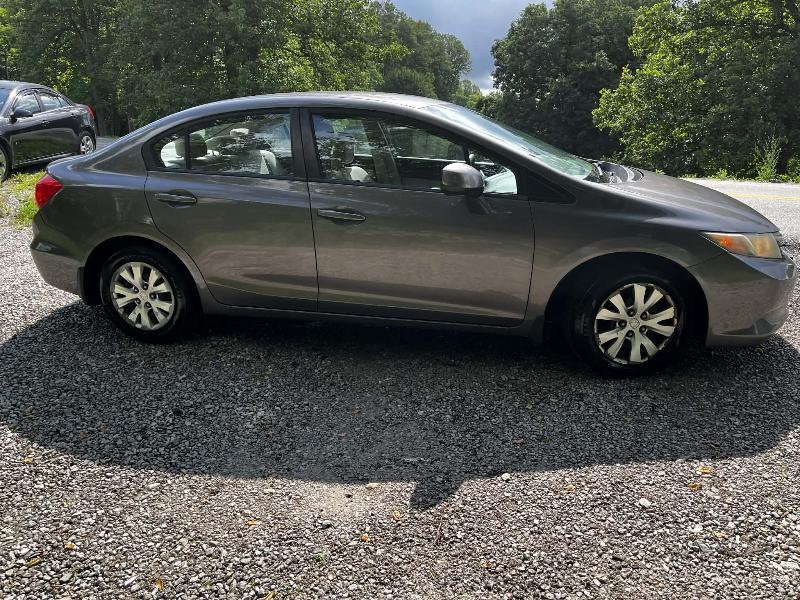 Honda Civic 4dr Sdn LX Auto 2012