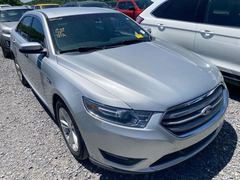 Ford Taurus SEL AWD 2015