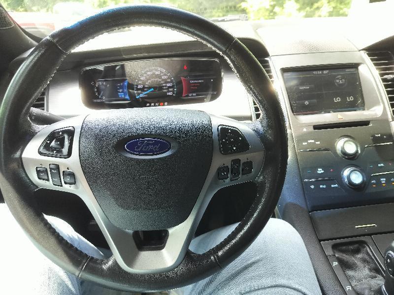 Ford Taurus SEL AWD 2015