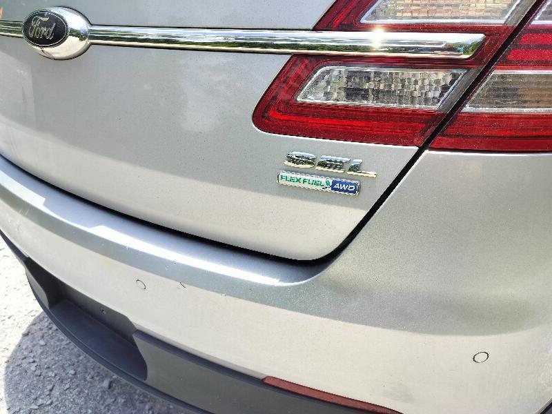 Ford Taurus SEL AWD 2015
