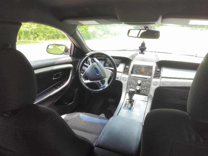Ford Taurus SEL AWD 2015