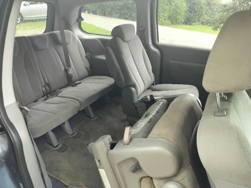 Hyundai Entourage GLS 2008