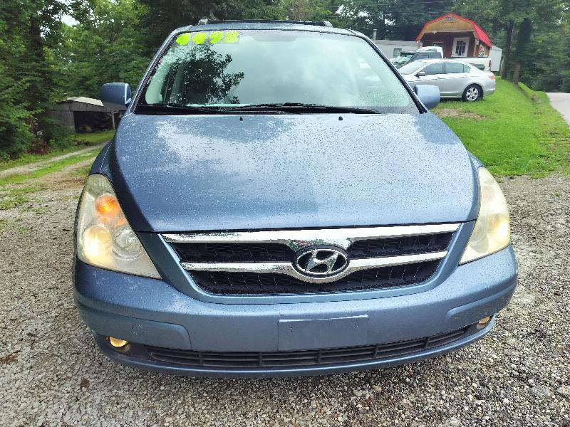 Hyundai Entourage GLS 2008