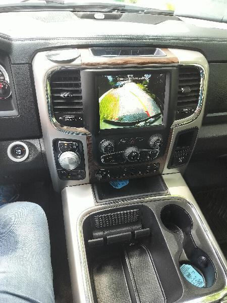 RAM 1500 Laramie Crew Cab SWB 4WD 2017