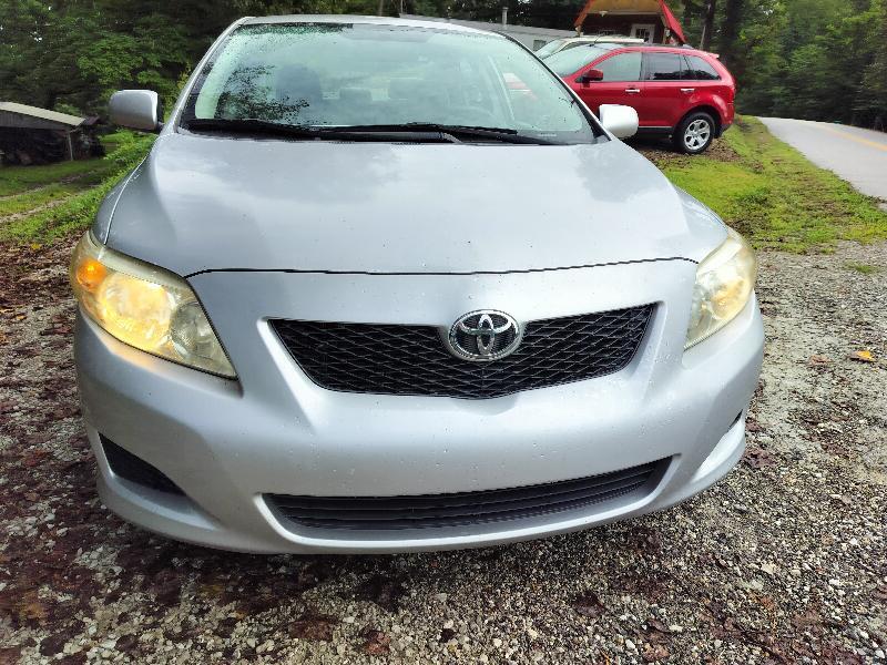 Toyota Corolla LE 4D Sedan at 2009