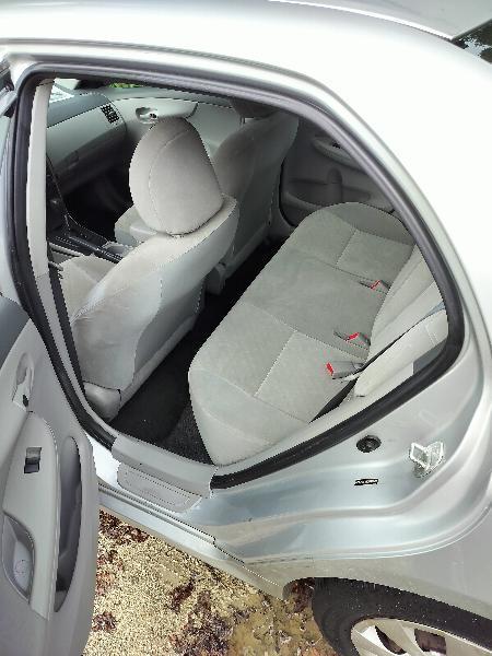 Toyota Corolla LE 4D Sedan at 2009