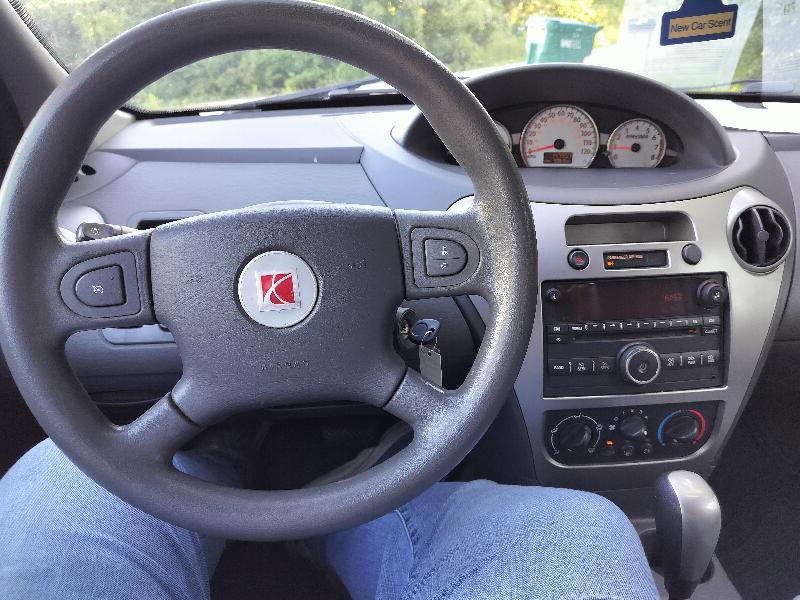 Saturn ION 3 Sedan Automatic 2007