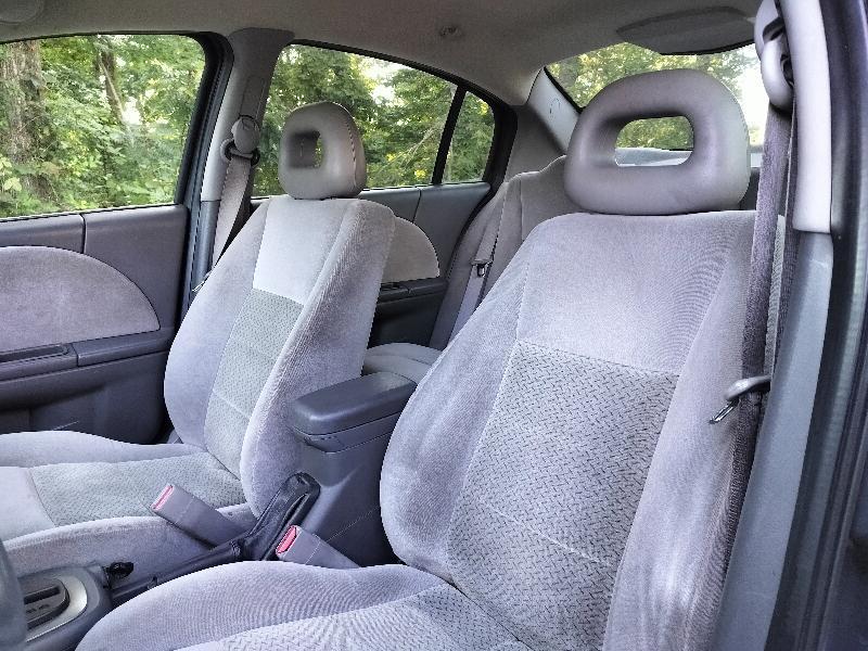 Saturn ION 3 Sedan Automatic 2007