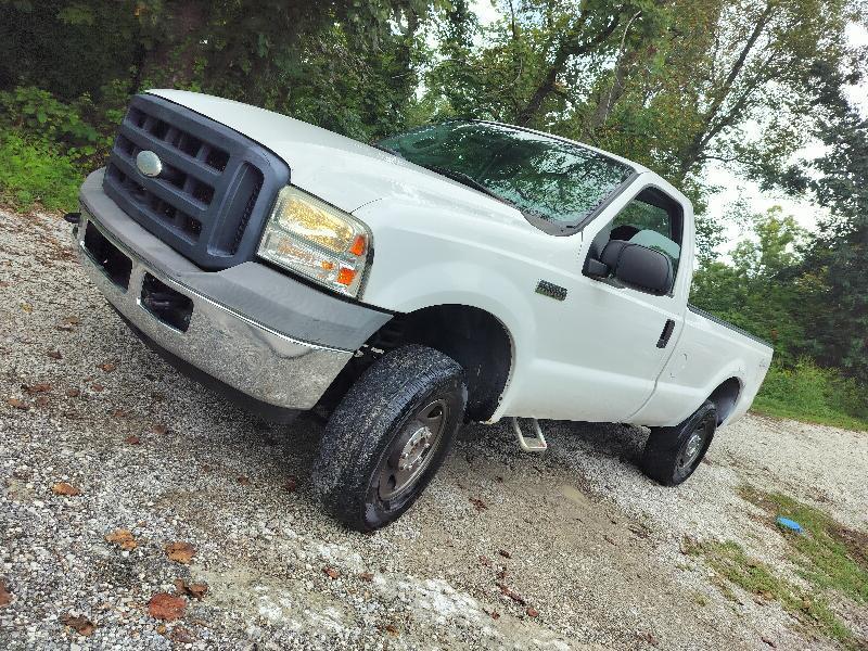 Ford F-250 SD XL 4WD 2006