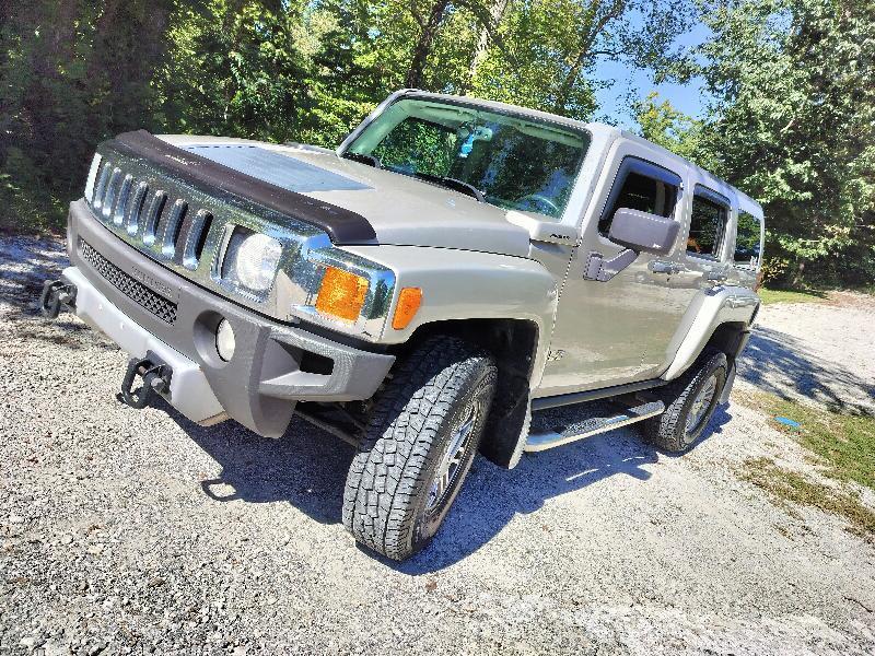 HUMMER H3 Base 2009