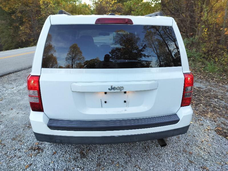 Jeep Patriot Sport 2WD 2016