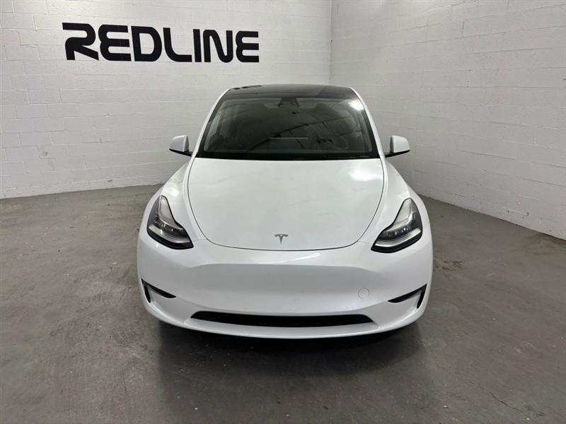 Tesla Model Y  2023