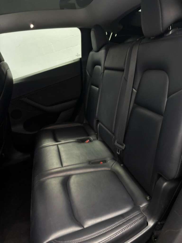 Tesla Model Y Long Range AWD 2023