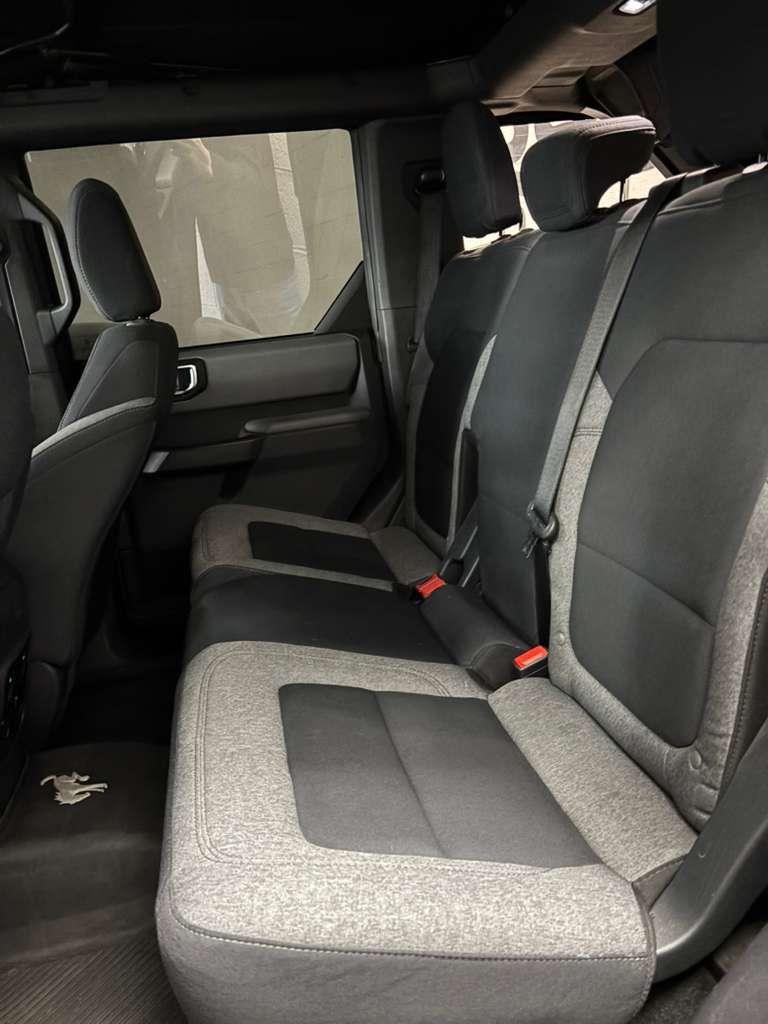 Ford Bronco Advanced 4-Door 2021