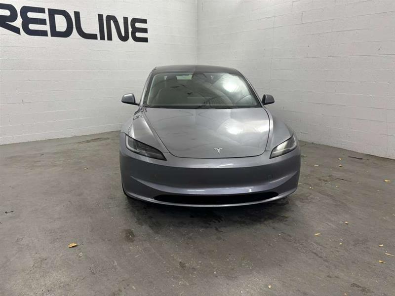 Tesla Model 3 Long Range 2025