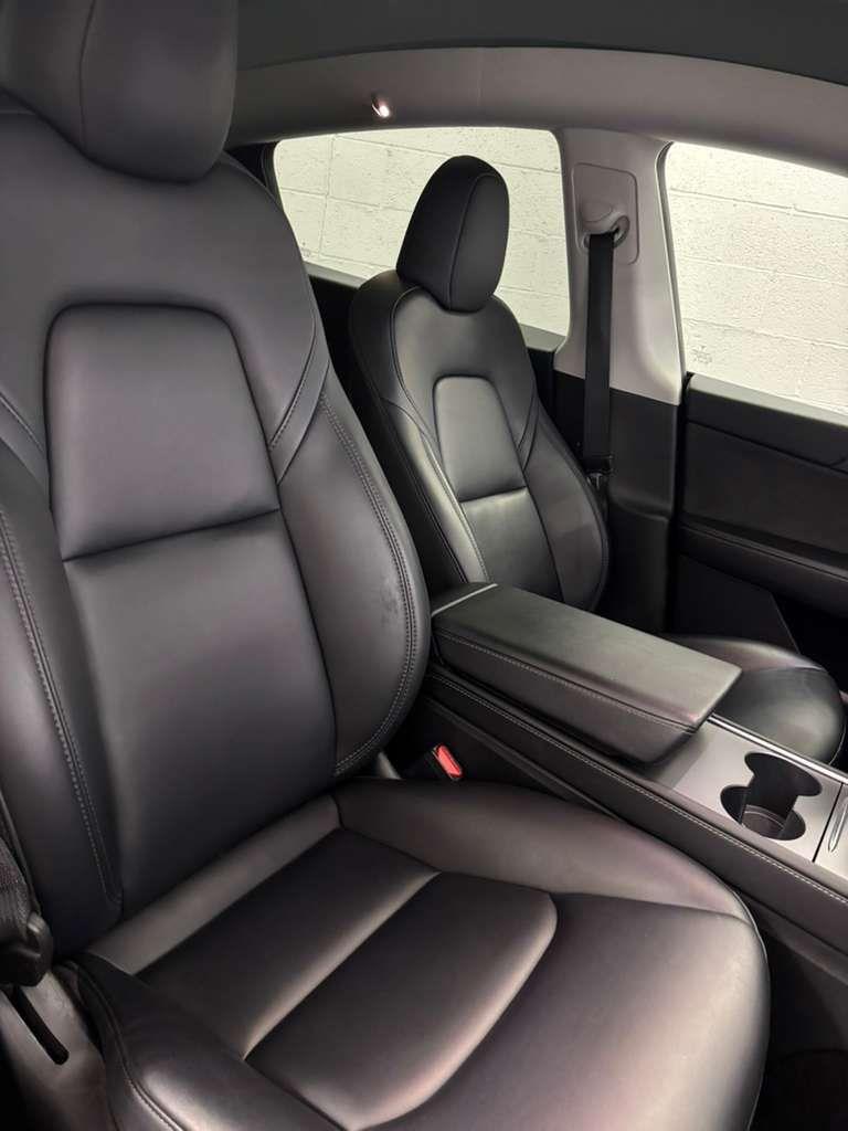 Tesla Model Y Long Range AWD 2023