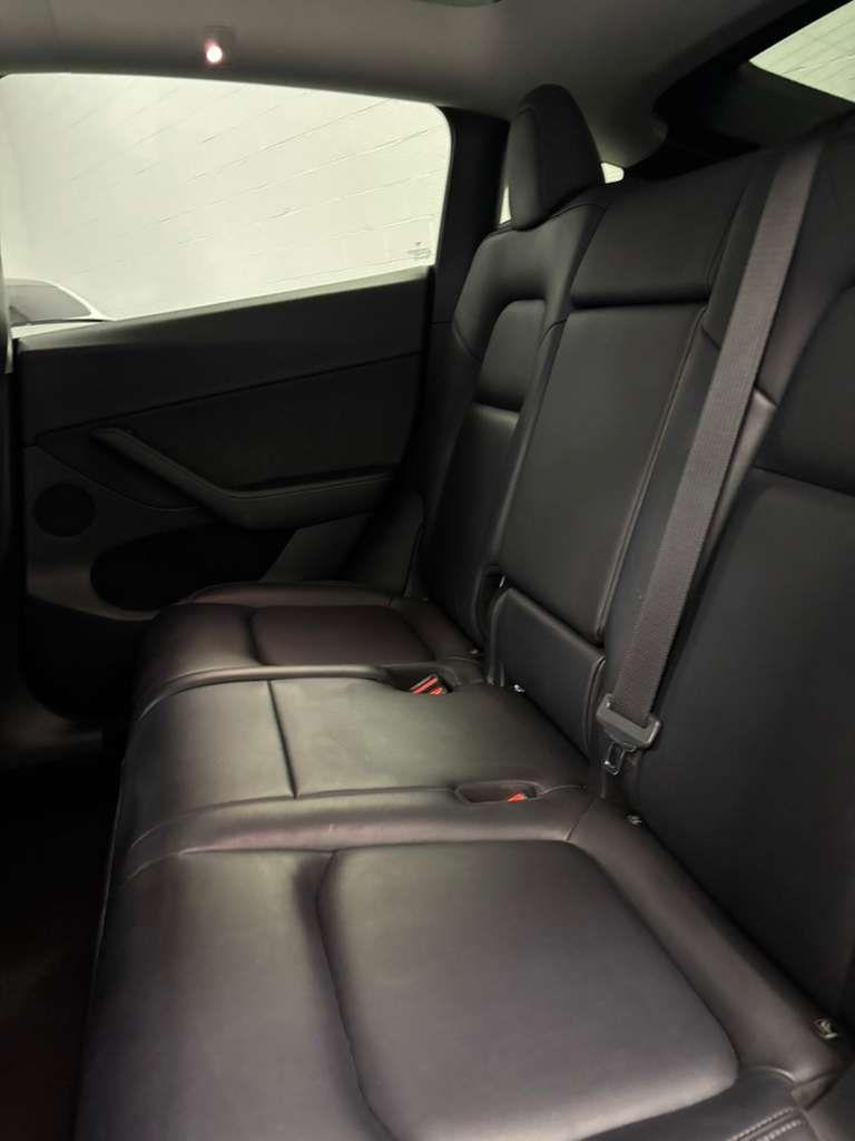 Tesla Model Y Long Range AWD 2023