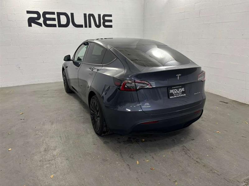 Tesla Model Y Long Range AWD 2023