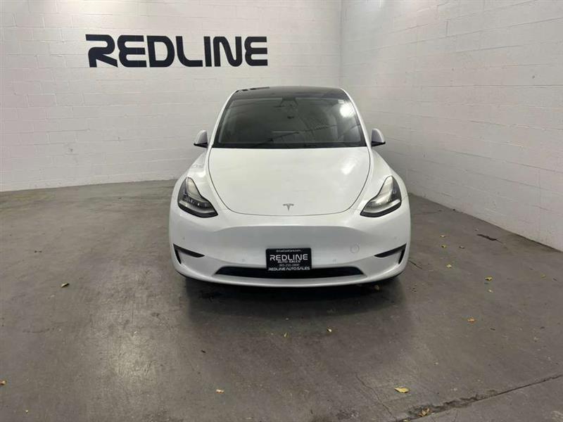 Tesla Model Y  2021