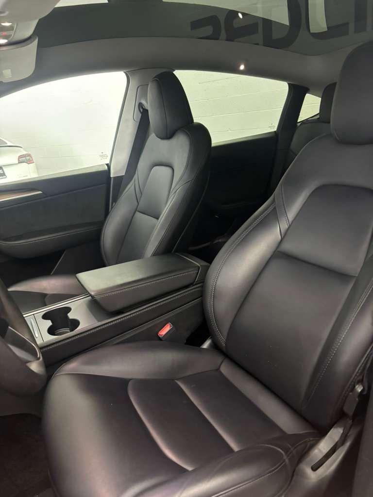 Tesla Model Y Long Range AWD 2023