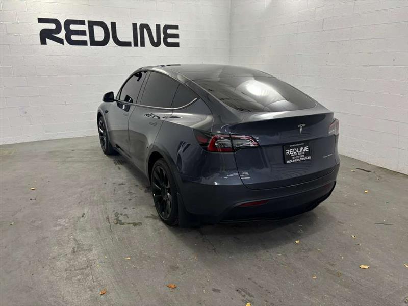 Tesla Model Y Long Range AWD 2023