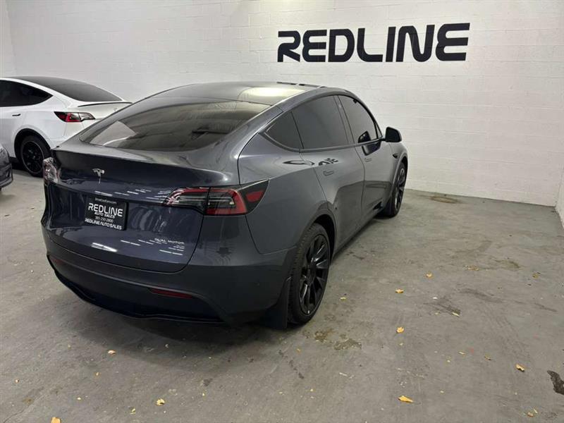 Tesla Model Y Long Range AWD 2023