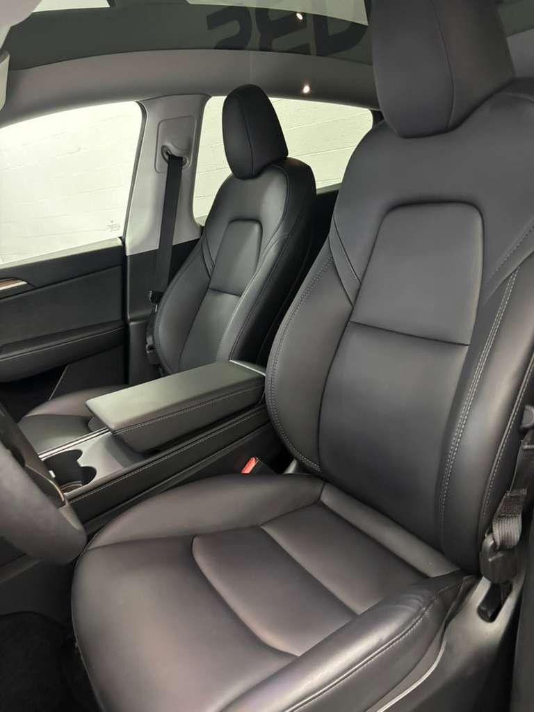 Tesla Model Y Long Range AWD 2023