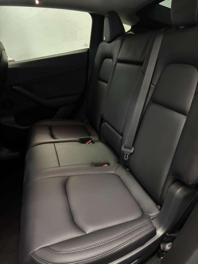 Tesla Model Y Long Range AWD 2023