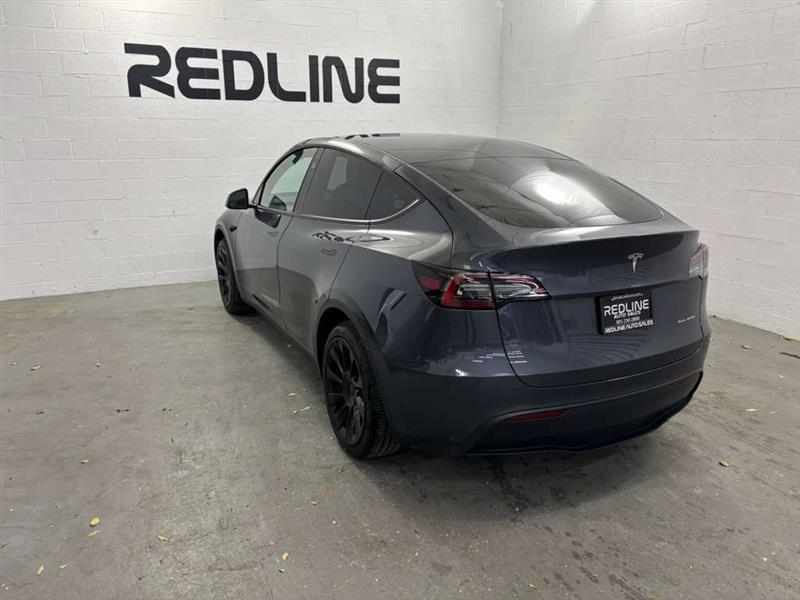 Tesla Model Y Long Range AWD 2023