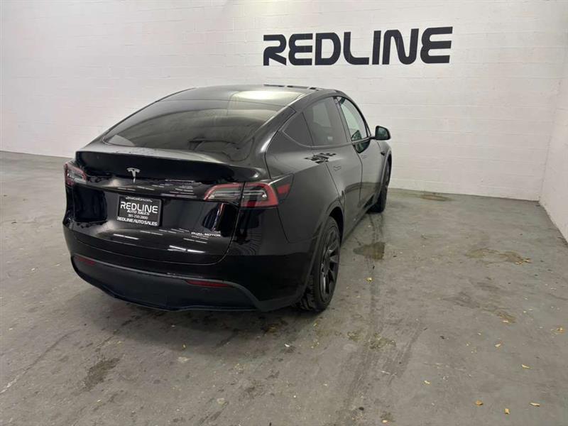 Tesla Model Y Long Range AWD 2023