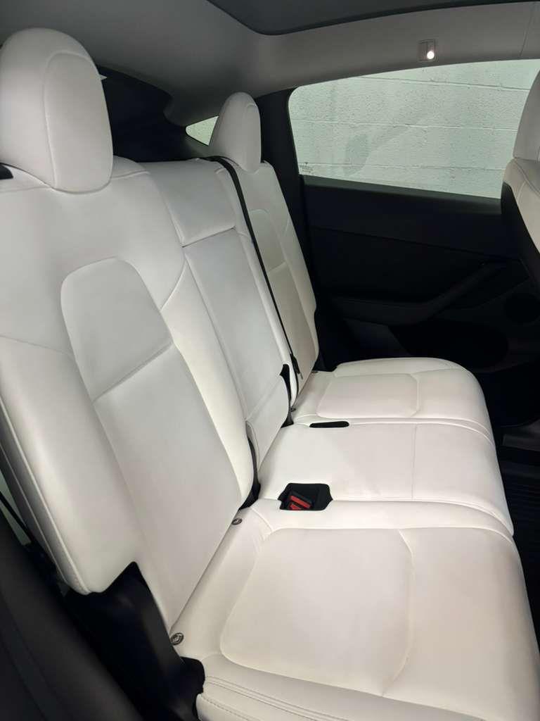 Tesla Model Y Long Range AWD 2024