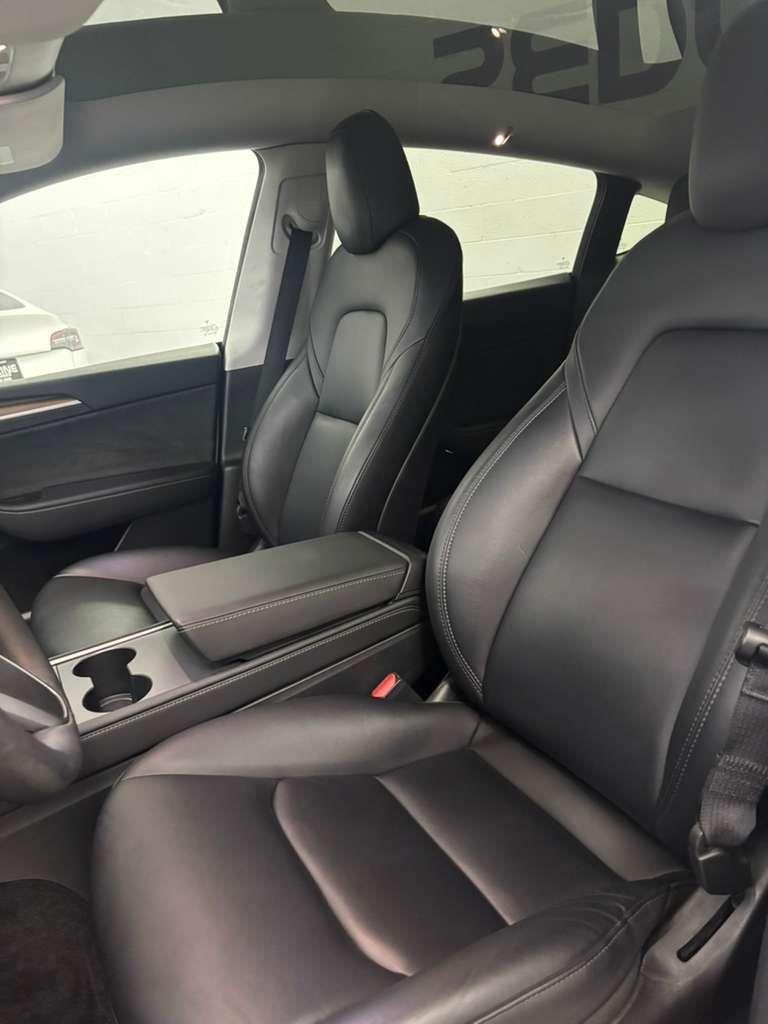 Tesla Model Y Long Range AWD 2023